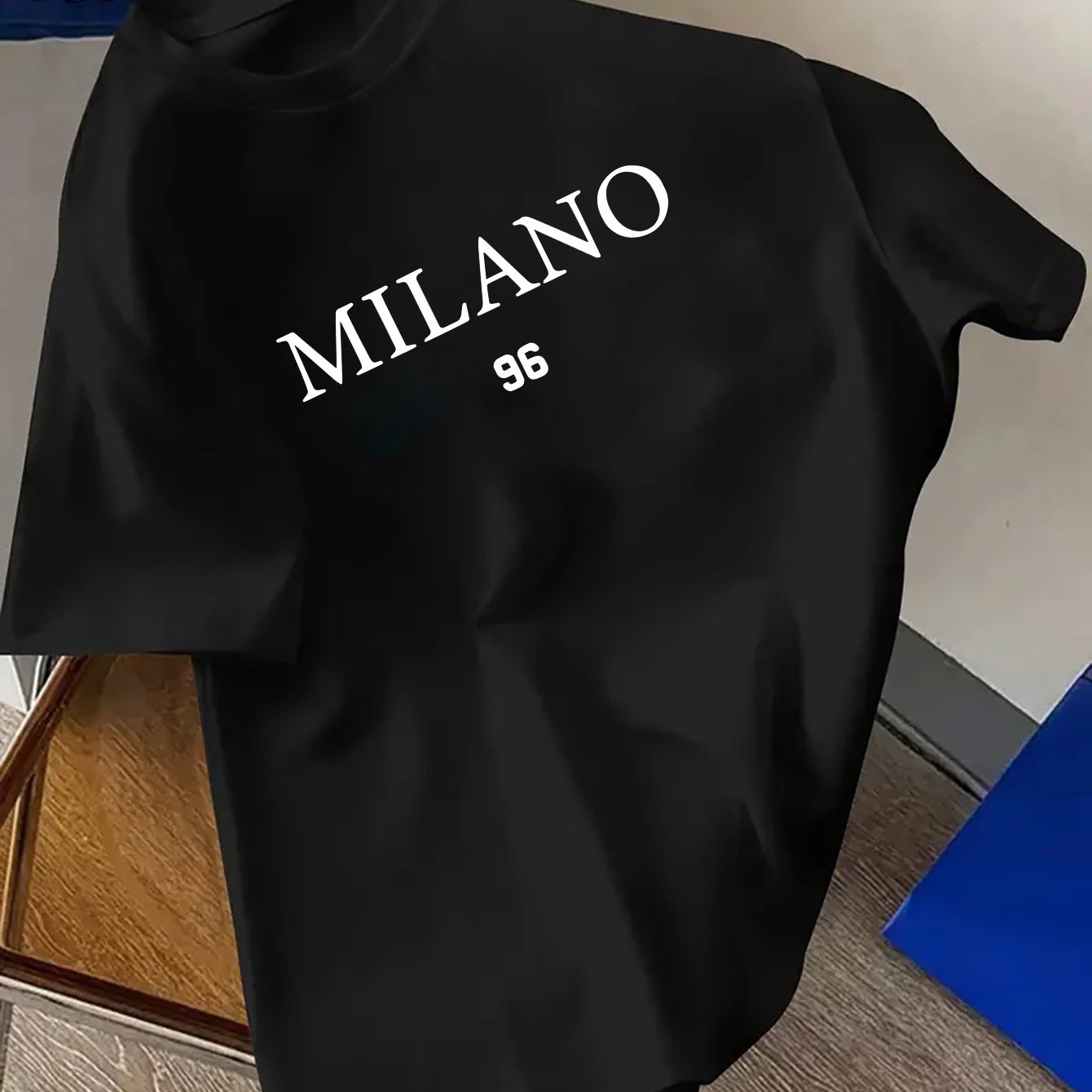 MILANO 96 Print Men's Crew Neck Short Sleeve T-shirt, Casual Tops for Daily Wear, Fashionable Gift.