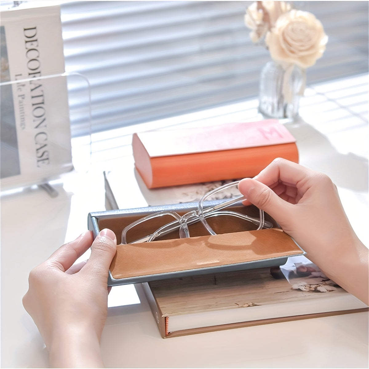 Chic Double-Layer Glasses Case with Multi-Grid Design - Large Capacity PU Storage Box for Fashion Glasses, holds 2 Pairs, Portable and Stylish.