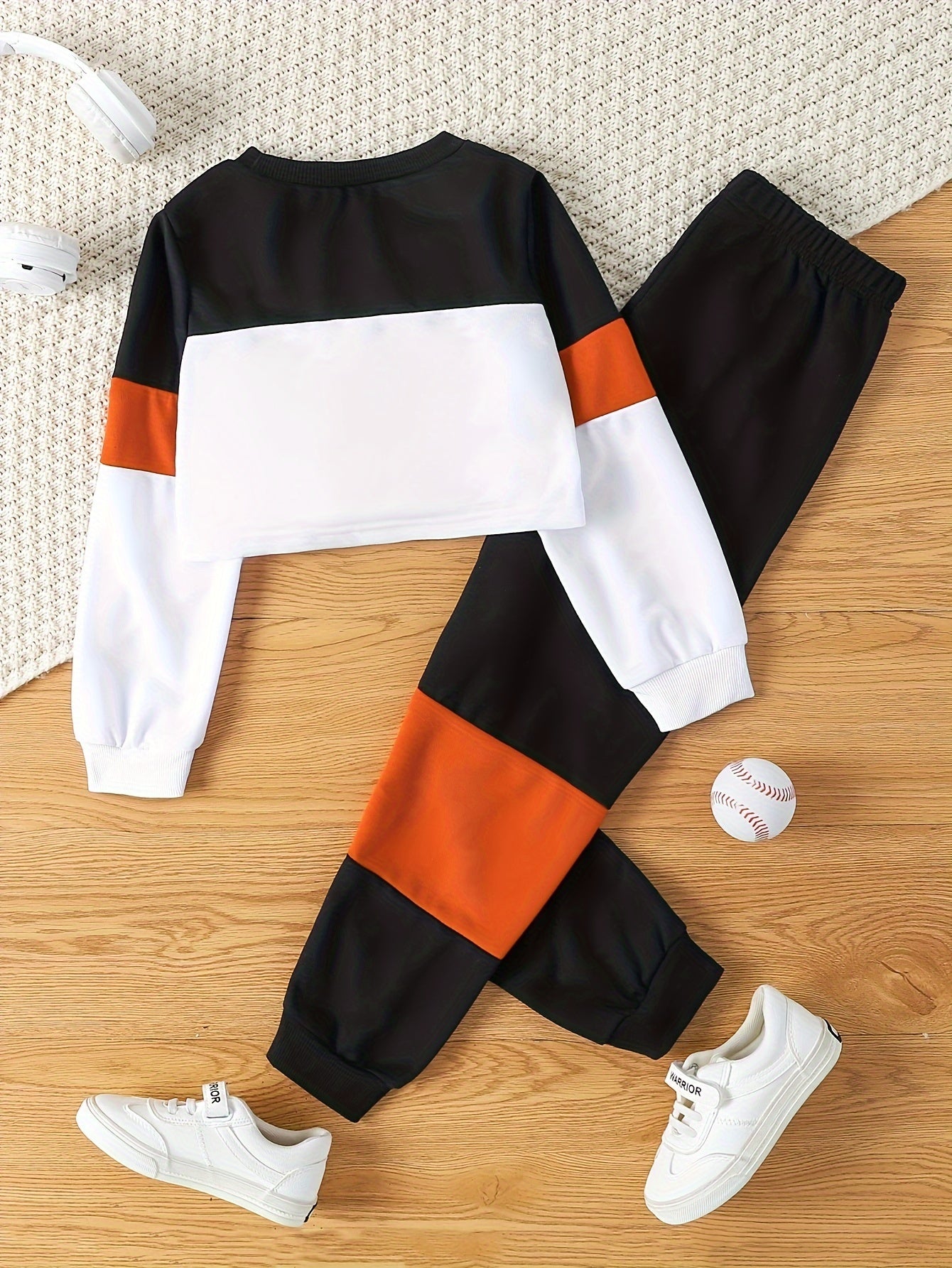 Kids' 2-piece spring & autumn set with letter print top & stitching trousers