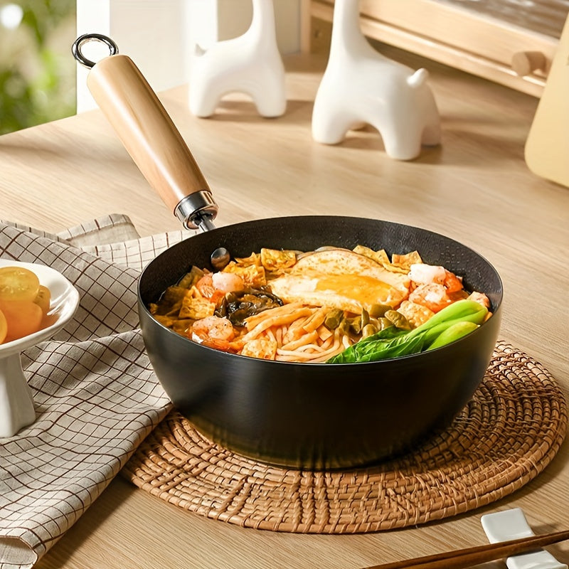 Small iron pan, ideal for single servings, with a non-stick surface, suitable for gas stoves, and small kitchen tools.