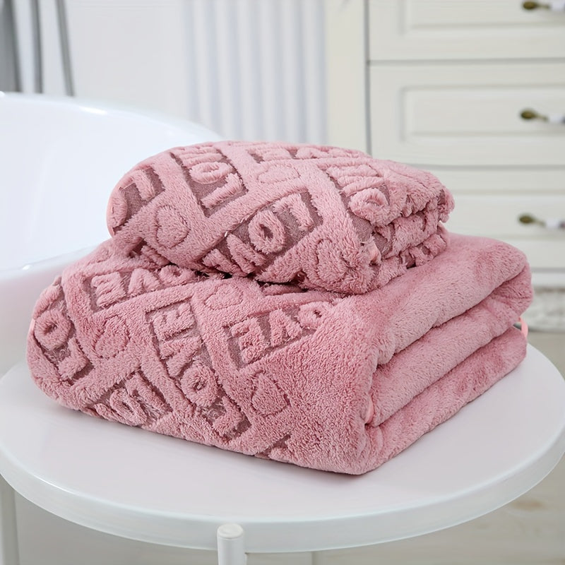 Love Textured Bath Linen Set includes a thick absorbent face towel and soft shower towel. Set comes with 1 bath towel and 1 hand towel, perfect for bathroom or home use.