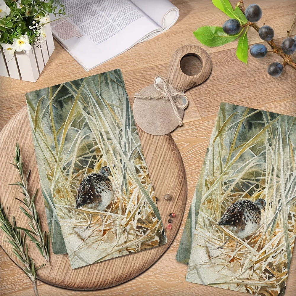 This set includes 2 ultra-soft kitchen towels that feature the gentle sound of a quail concealed in the grass. These highly absorbent dish towels are ideal for holiday decoration and can be easily washed in the machine. They measure 40.64x60.96 cm.