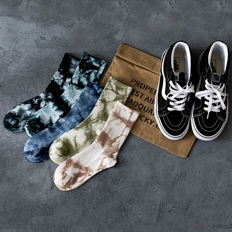 Three pairs of tie dyed men's socks with a trendy design, suitable for street skateboarding and hip-hop style, great for couples or sports.