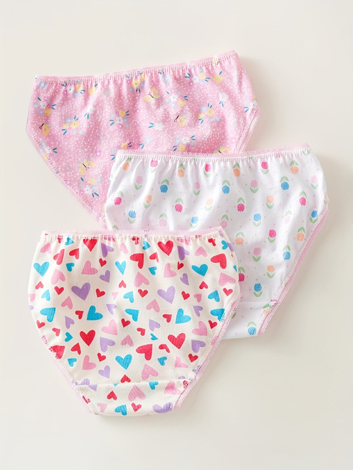 6 pieces of girls' cotton brief panties with floral print in bright pink colors, soft, comfy, breathable lace triangle underpants, perfect gift for daughter or granddaughter.