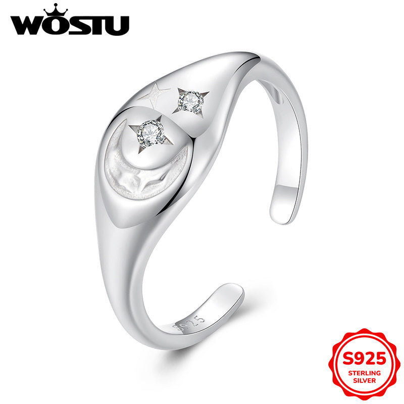 This classy women's open ring features a star and moon design, embellished with synthetic zirconia stones, set on 925 silver. Weighing 2.9g, it is perfect for parties, weddings, or daily wear, and makes a wonderful gift option.