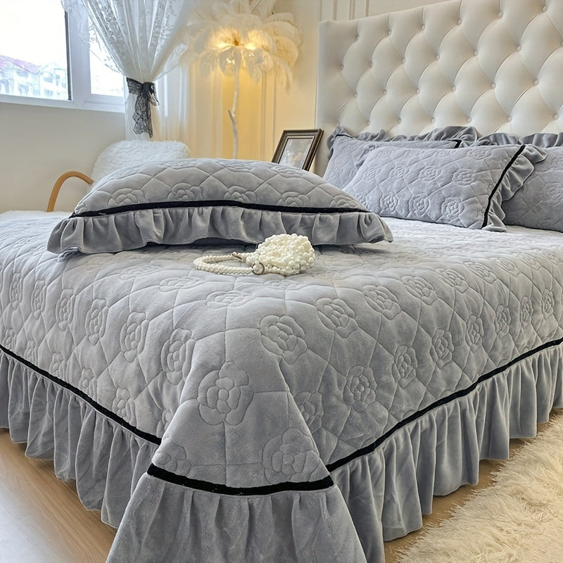 Ultra-Soft Milk Velvet Quilted Bedspread with Lace Detailing, Hypoallergenic and Breathable, Ideal for Bedroom or Guest Room. Black piping, solid color design. Pillowcases sold separately.