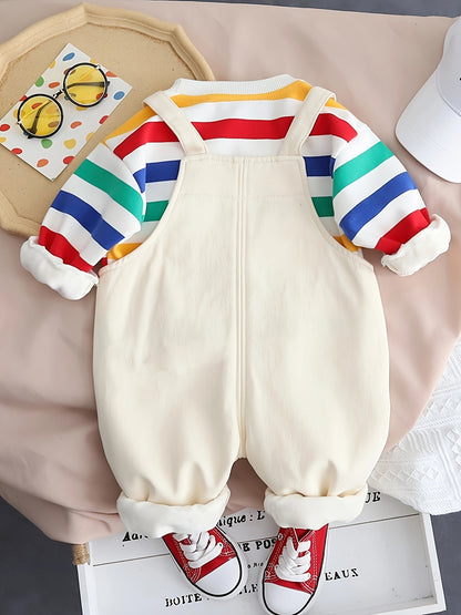 New spring and autumn outfit for infants and kids includes a stylish t-shirt and jacket combo, ideal for casual and sporty outdoor occasions.