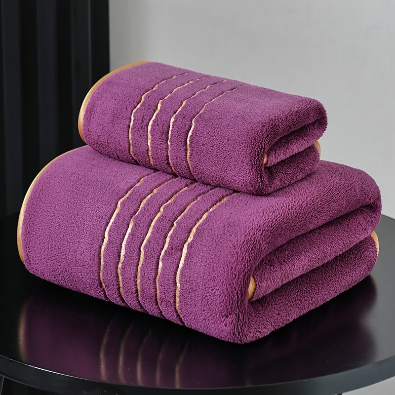 Set of 2 striped polyester bath towels with super absorbent feature. Includes one large towel (85.65*169.32 cm) and one small towel (33.86*73.69 cm). Ideal for bathrooms, gyms, parties