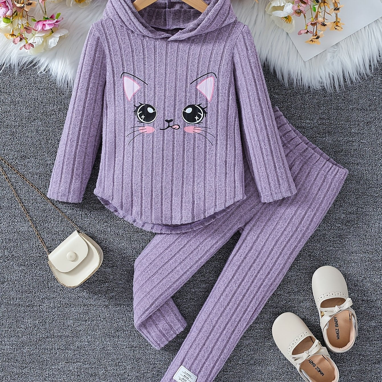 Cute cat face hoodie and pants set for girls, made of all-season polyester knit with slight stretch. Regular fit long sleeve top and matching trousers for comfortable casual playwear