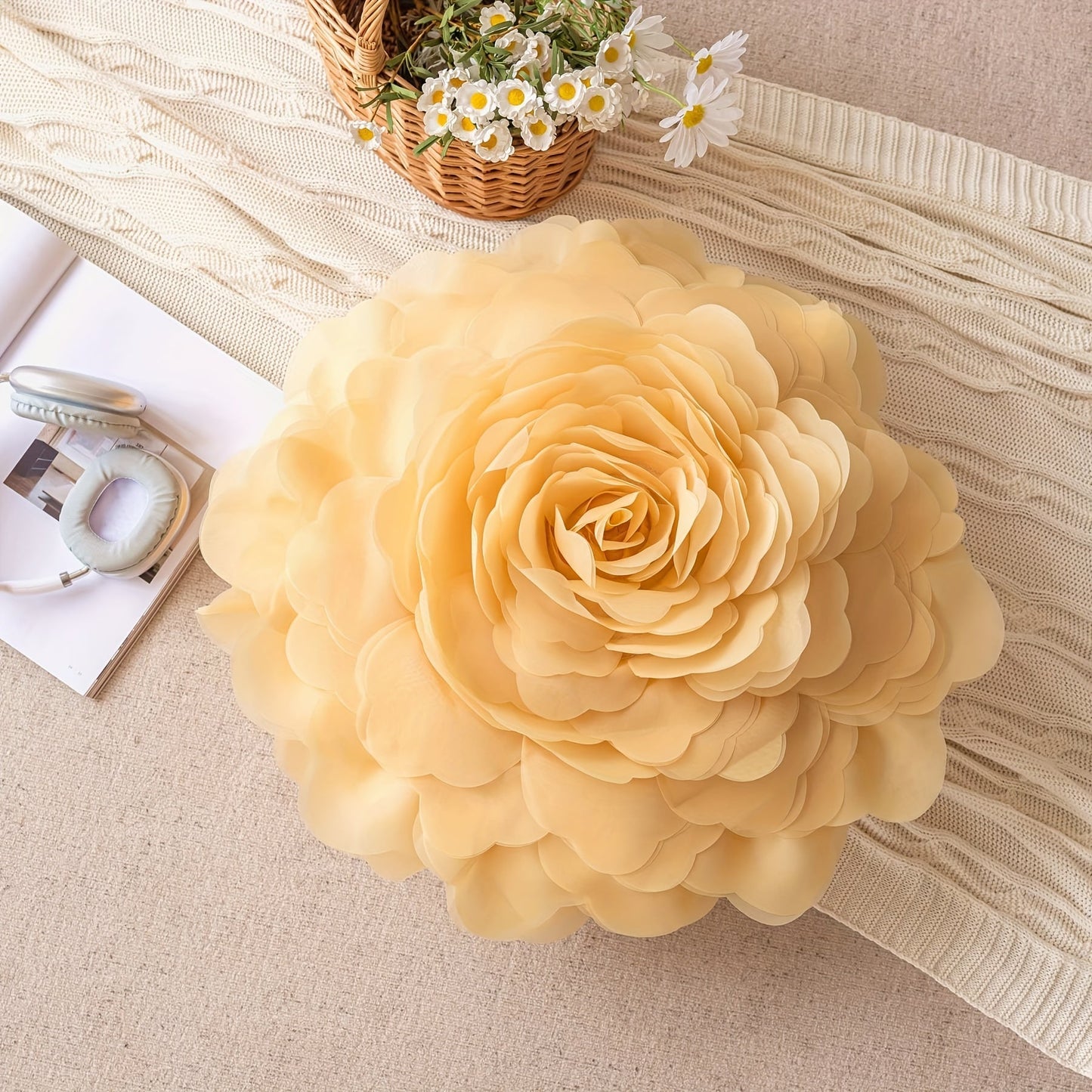 3D Princess Style Tulle Flower Throw Pillow Case in Light Luxury, Perfect for Bedroom or Living Room Décor. Ideal Halloween or Christmas Gift.