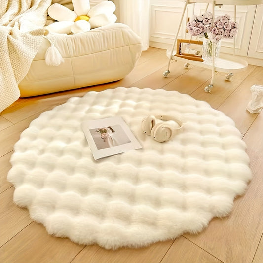 One piece of round fluffy faux rabbit fur rug pad, made of lightweight machine washable polyester with a non-slip polypropylene backing. This low pile solid color accent mat is suitable for the living room or bedroom, and perfect for home decor during