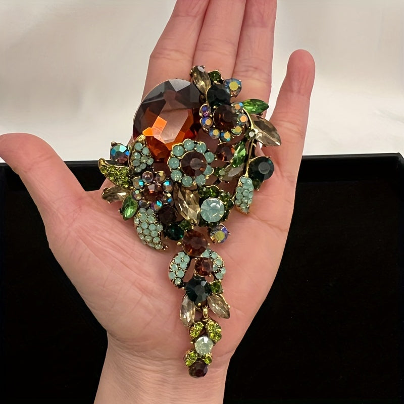 Beautiful antique-style brooch embellished with shimmering brown and green crystals - made of durable alloy, perfect for a one-of-a-kind gift suggestion.