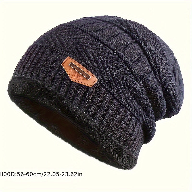 Stay warm with this stylish 1pc Plus Velvet Men's Beanie Hat, featuring thickened ear protection for outdoor cycling in the autumn and winter months. Perfect for gift-giving, this knitted hat is an ideal choice and is suitable for all, especially those