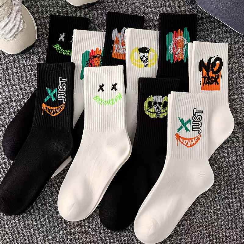 8 pairs of men's basketball socks in black and white styles, fashionable, moisture-wicking, and sweat-resistant.