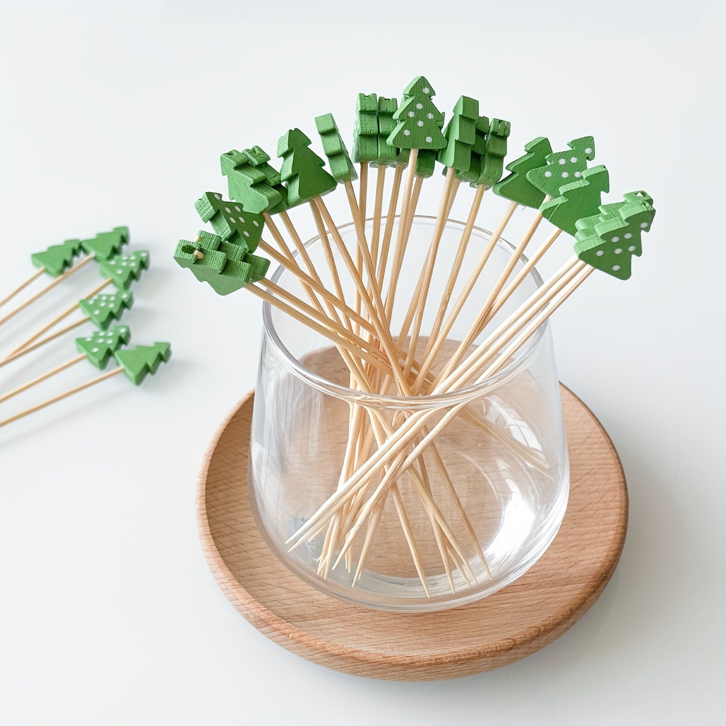 50 Festive Christmas Tree Bamboo Cocktail Picks - Ideal for Holiday Parties, Appetizers & Charcuterie.