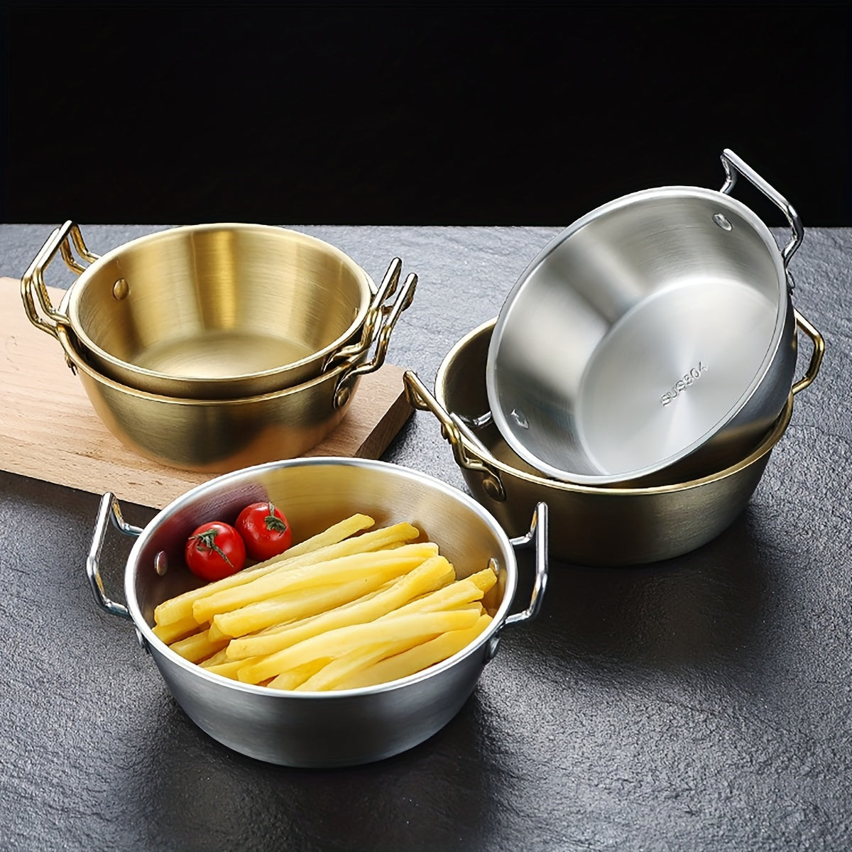 304 stainless steel bowls with handles for cooking, baking, salads, pho, grains in 4 sizes and either gold or silver. Suitable for snacks, noodles, ramen, and Korean side dishes.