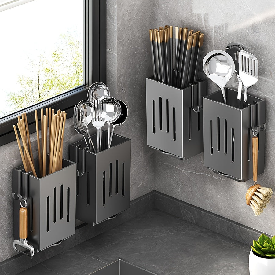 Organize your kitchen with this convenient wall-mounted storage rack! Made of durable plastic, this utensil holder features a chopstick cage with a drain tray, perfect for storing cutlery, knives, forks, spoons, sponge brushes, and more. No electricity