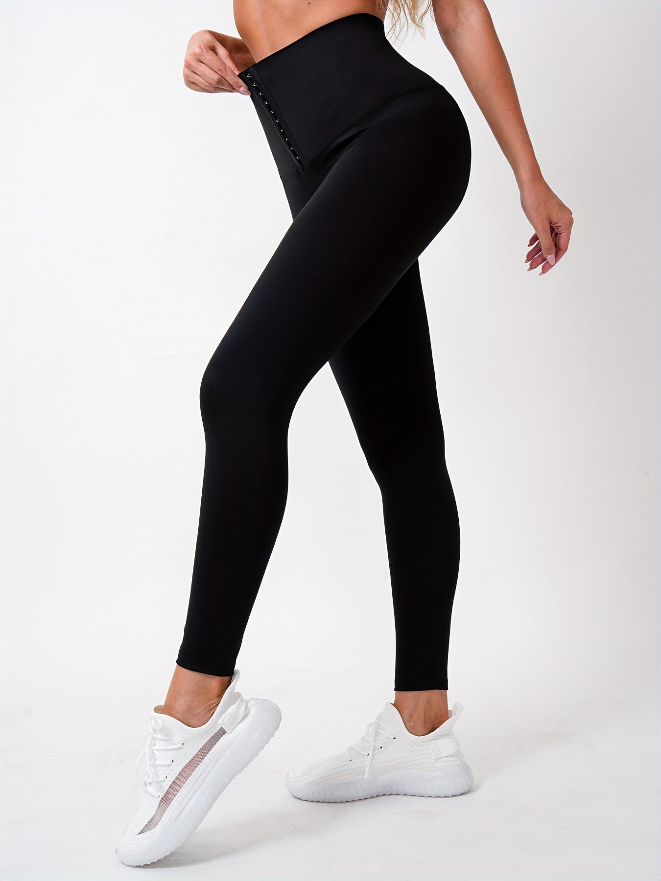 Belted sweatpants for women