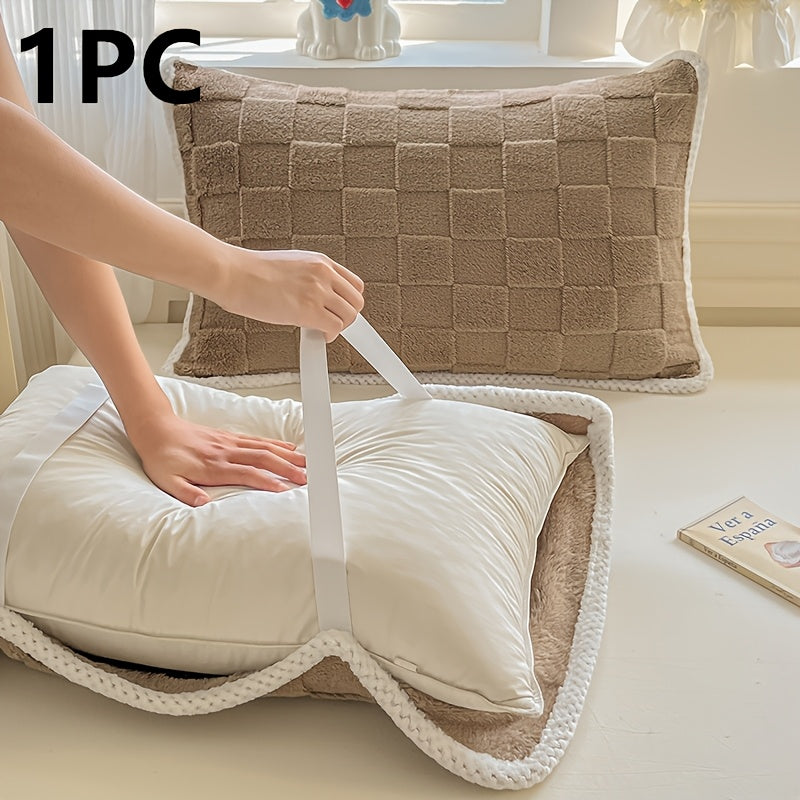 Waterproof Pillow Protector with Elastic Straps, Single Pack - Size 48.26x78.74 cm - Made of Taffeta Fabric, Woven, with a Weight of 120-140g per Square Meter. Polyester Cover that is Machine Washable for use in Homes, Hotels, and B&Bs.