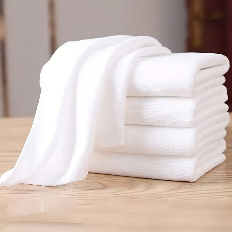 Thickened white towels ideal for hotels, guesthouses, bathhouses, hairdressing, and nursing care.