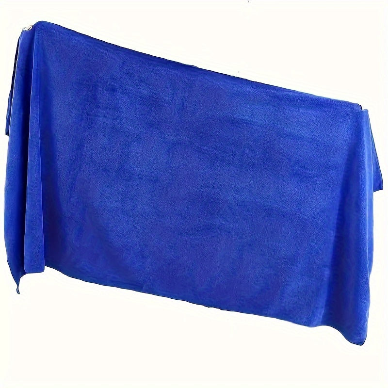 Soft microfiber bath towel with quick dry and absorbent features for use at home or in the spa, featuring a modern cloud pattern design.