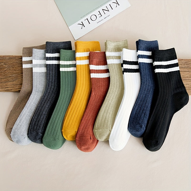 10 pairs of men's black and white long tube socks for autumn and winter, Japanese-style, absorbent, anti-odor, and versatile for sports.