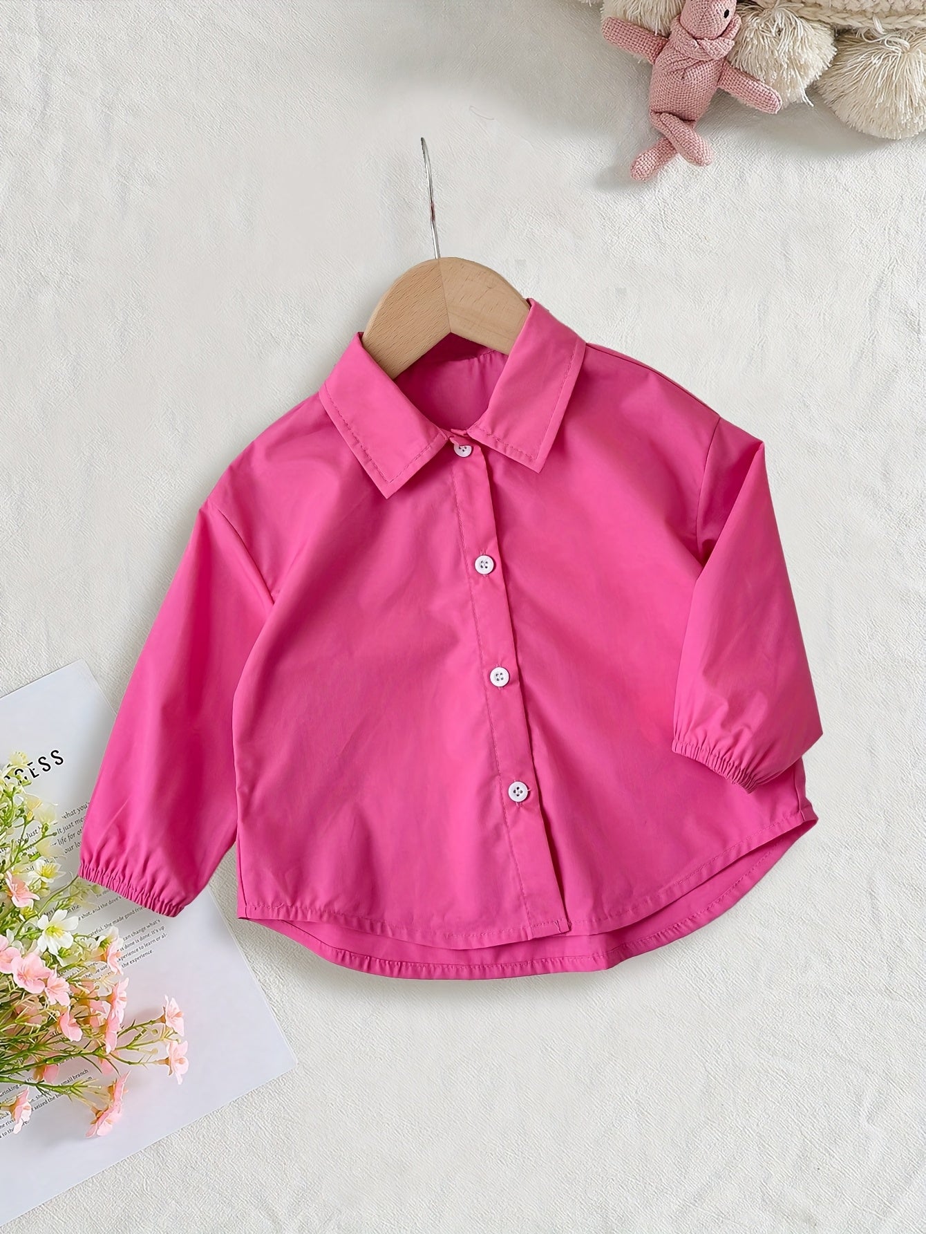 Pink button-up shirt jacket for girls made of casual polyester, ideal for spring/fall. Suitable for toddlers and kids.