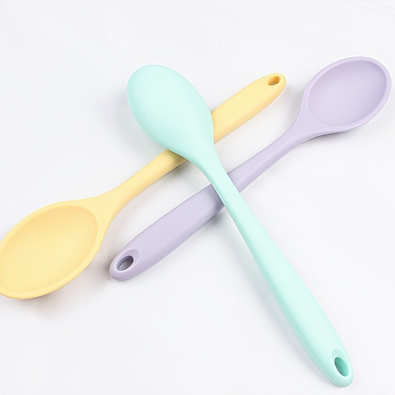 1 piece of silicone soup spoon for meals, kitchen cutlery, and tools.