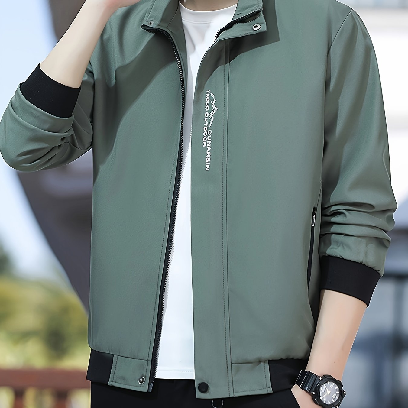 Casual zip up jacket with chic stand collar, for men.