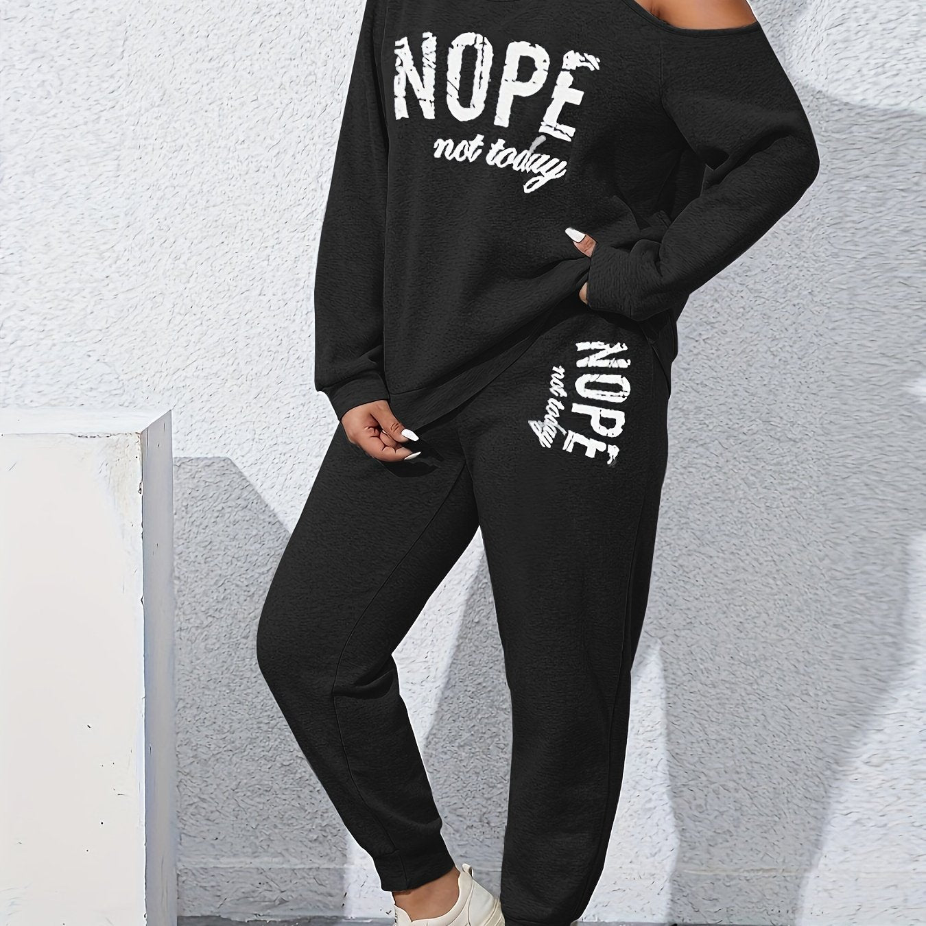 Plus Size Casual Suit with Letter Pattern