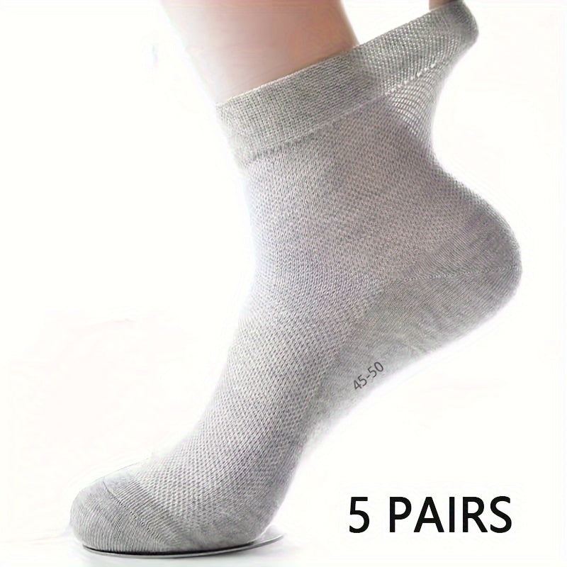 5 pairs of plus size men's breathable crew socks for summer, thin and sweat-absorbing.