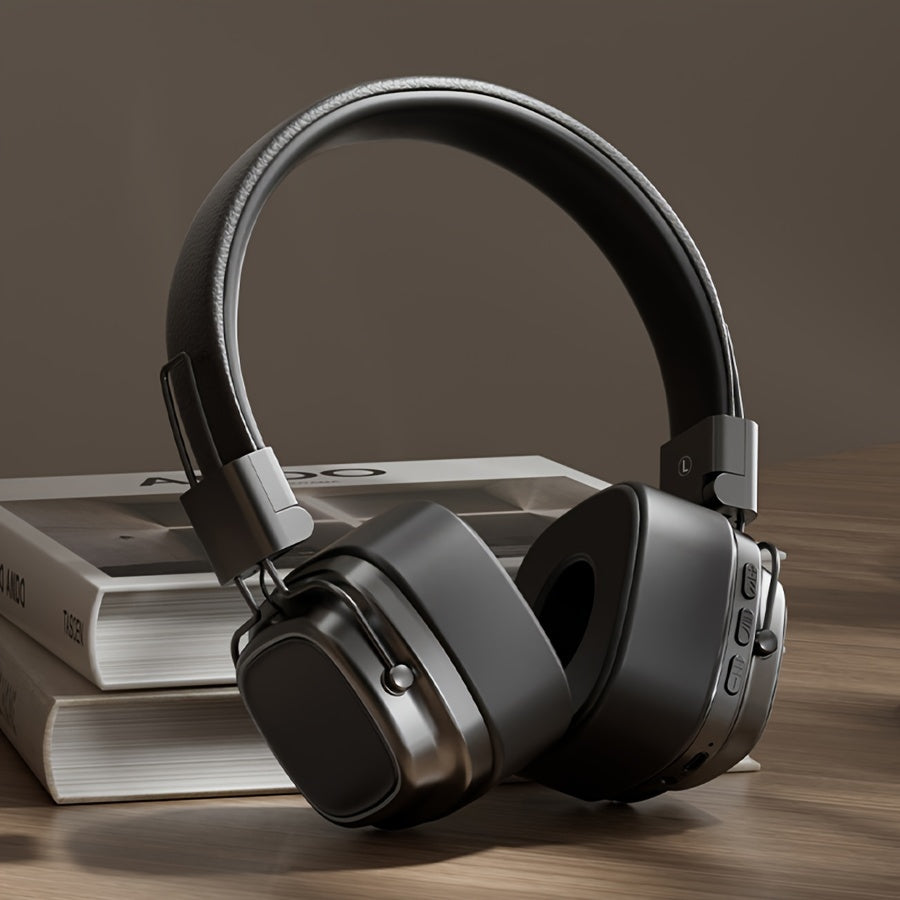 Vintage-inspired over-ear wireless headset with wireless 5.3 chip, perfect for gamers and music enthusiasts.