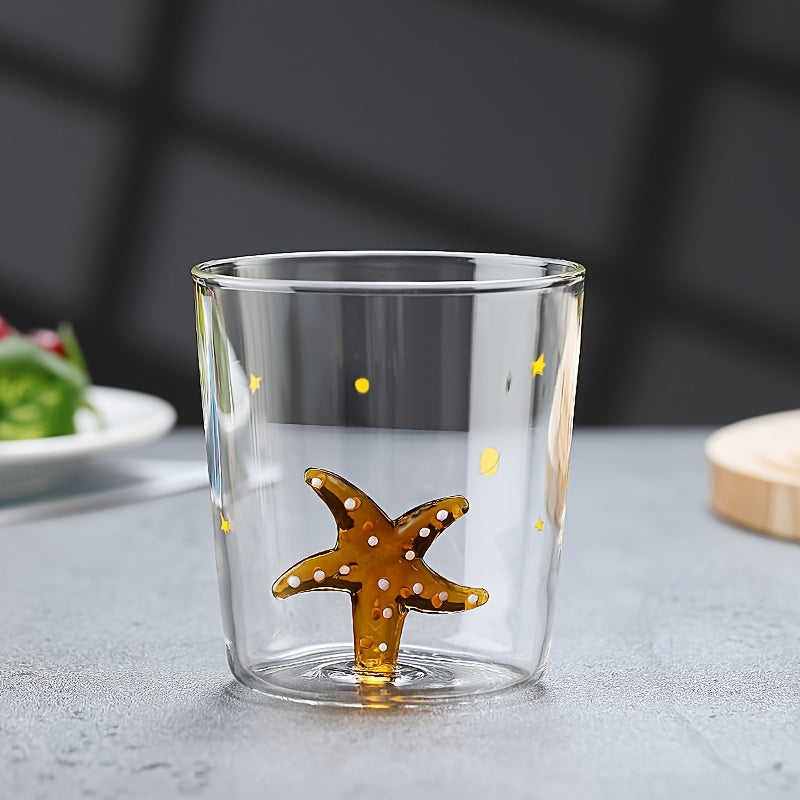 1 piece of 3D animal inside a 350ml heat resistant glass cup, ideal for all types of drinks in both summer and winter.