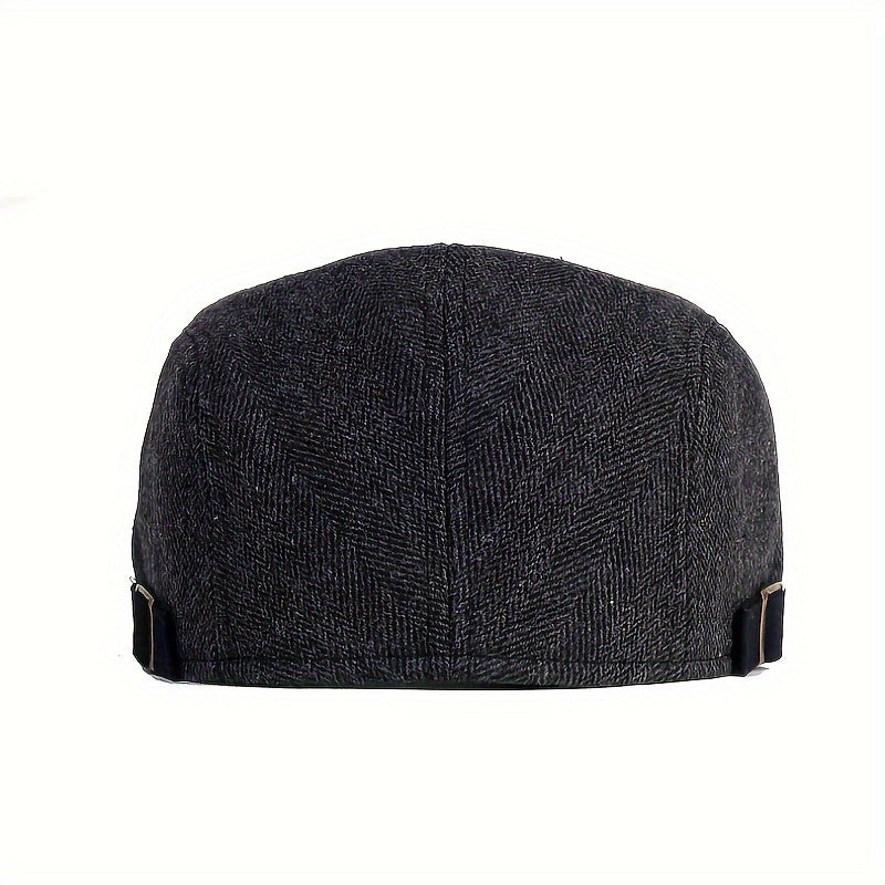 Men's Vintage Newsboy Cap in a Big Size, Made with Thick Warm Polyester Beret Material, Featuring a Casual Striped Peaked Hat Design, Adjustable Flat Cap with Herringbone Weave, Easy to Hand Wash