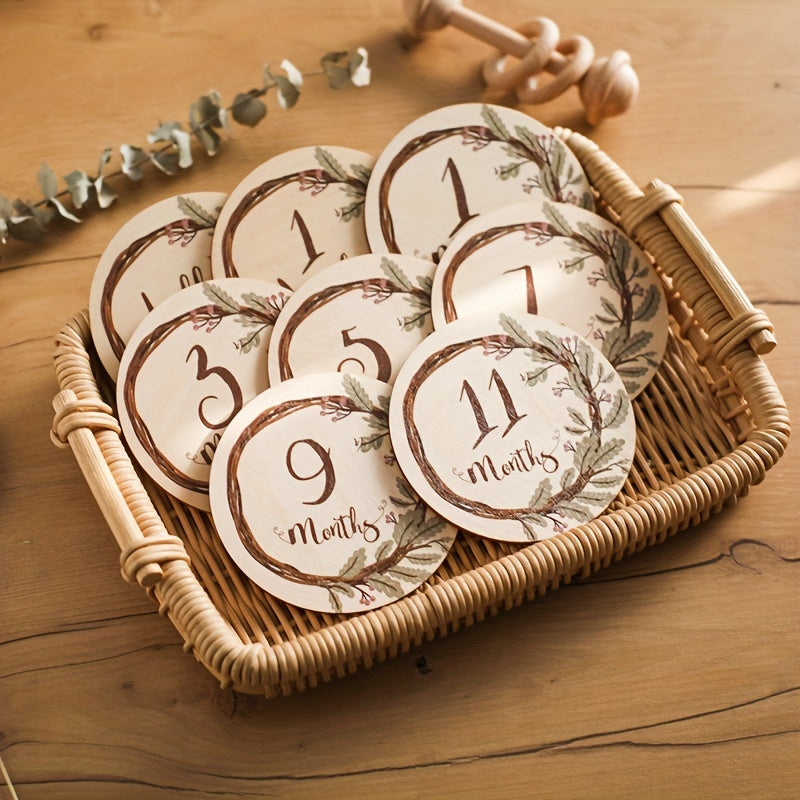 1 Set of Wooden Announcement Signs including Round Signs, Welcome Props, Photography Props, and Birthday Gifts