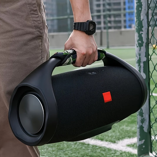 Compatible with JBL Boombox series, this black square handle cover provides an anti-slip grip and is perfect for replacement or packaging.