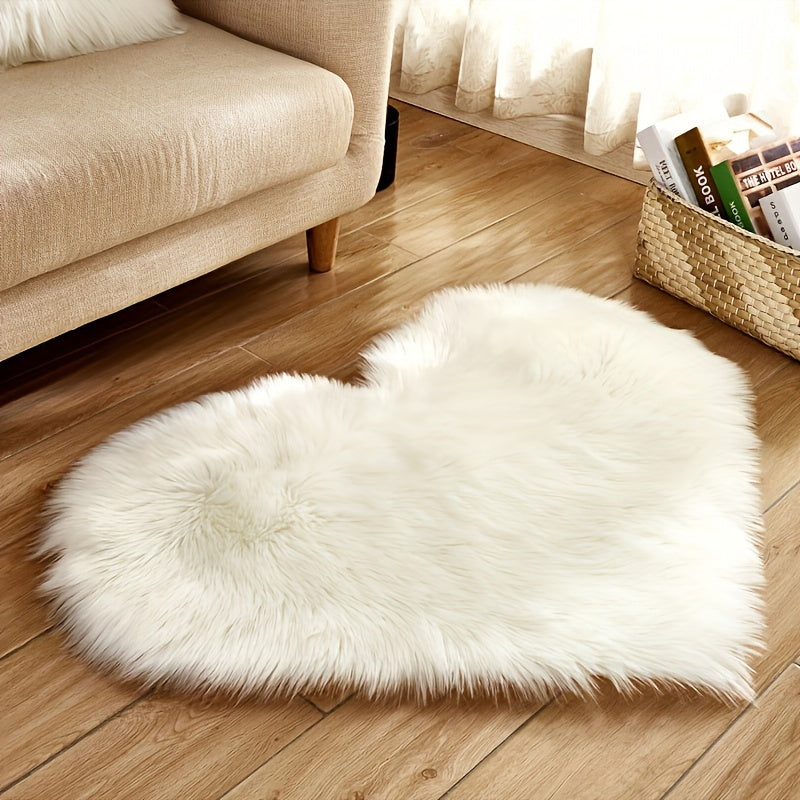 Heart-Shaped Faux Sheepskin Rug - Perfect for Celebrating Special Occasions!

Add a touch of festive charm to your home with this adorable 1pc Heart-Shaped Faux Sheepskin Rug. Measuring 50.01cm x 70.0cm, this rug is made from a soft blend of acrylic and