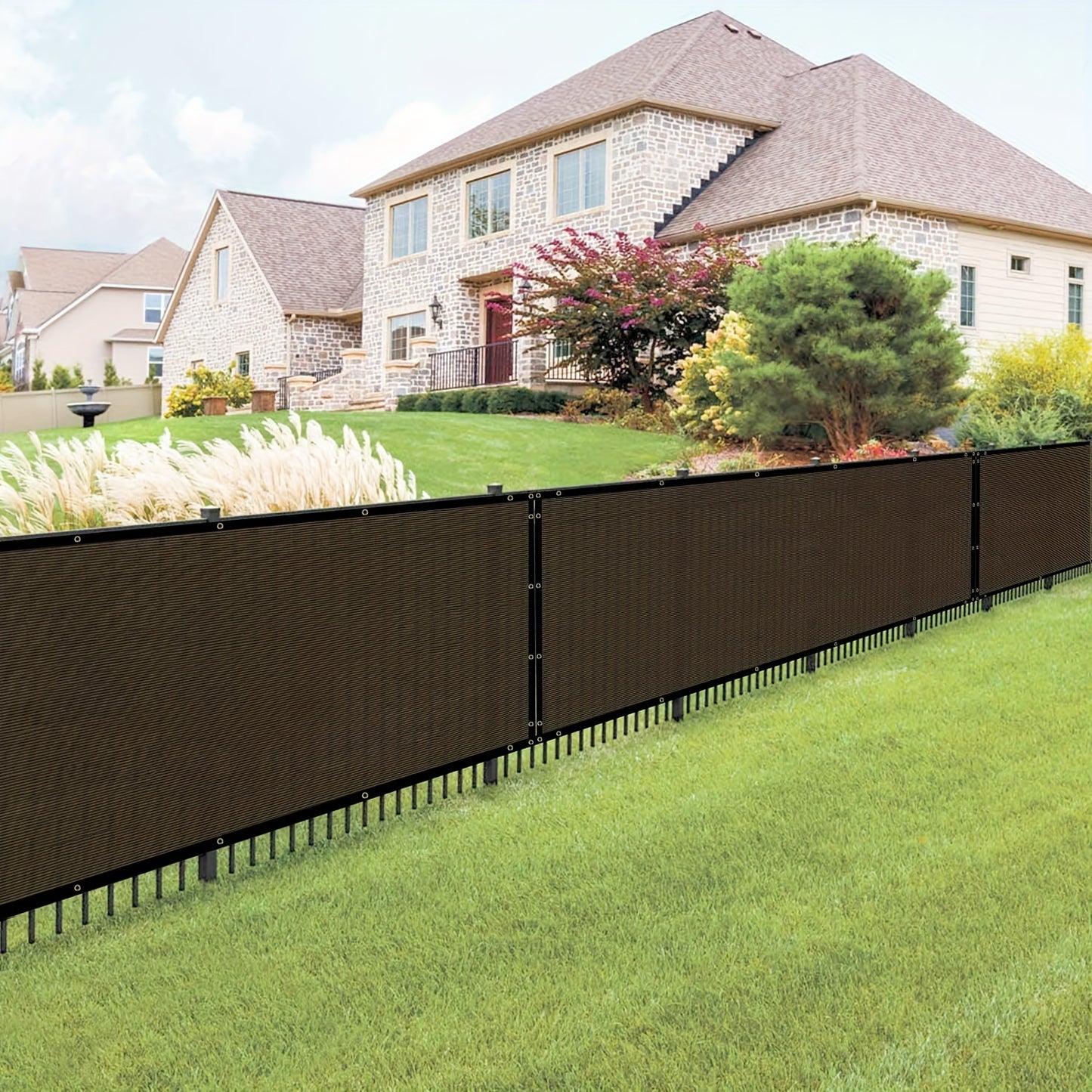 Encrypted coffee color net with privacy fence, punched every 50cm with 6 edges.