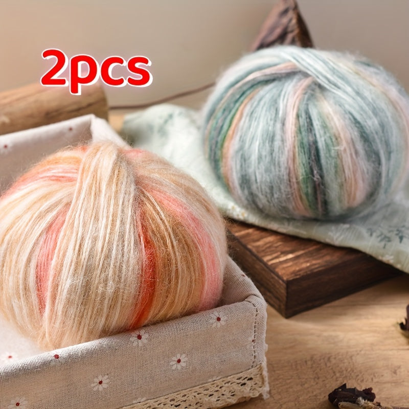 2 bundles of gradient wool horse sea yarn; 100g each, 350 meters in length. Ideal for DIY hand-knitted scarves, clothes, and hats.