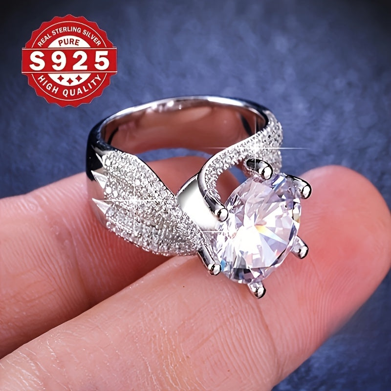 Luxurious 925 Silvery Engagement Ring with Zirconia, ideal for weddings, anniversaries, and Valentine's Day gift.