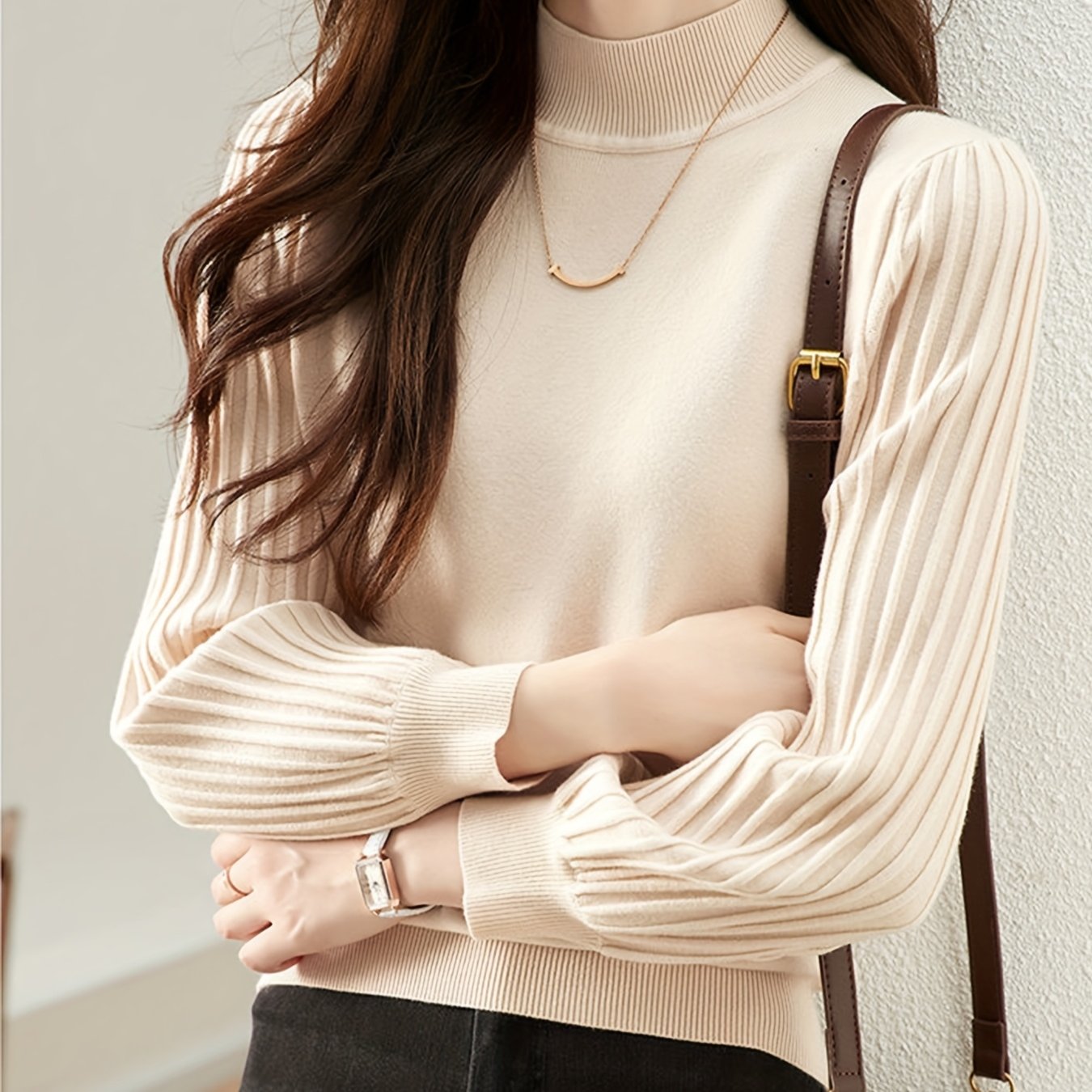 2024 Half-high Collar Ribbed Bottoming Shirt, Light Luxury and Fashionable, Slimming Fit, Versatile Casual Wear for Autumn and Winter, Long Sleeve Turtleneck New Style.