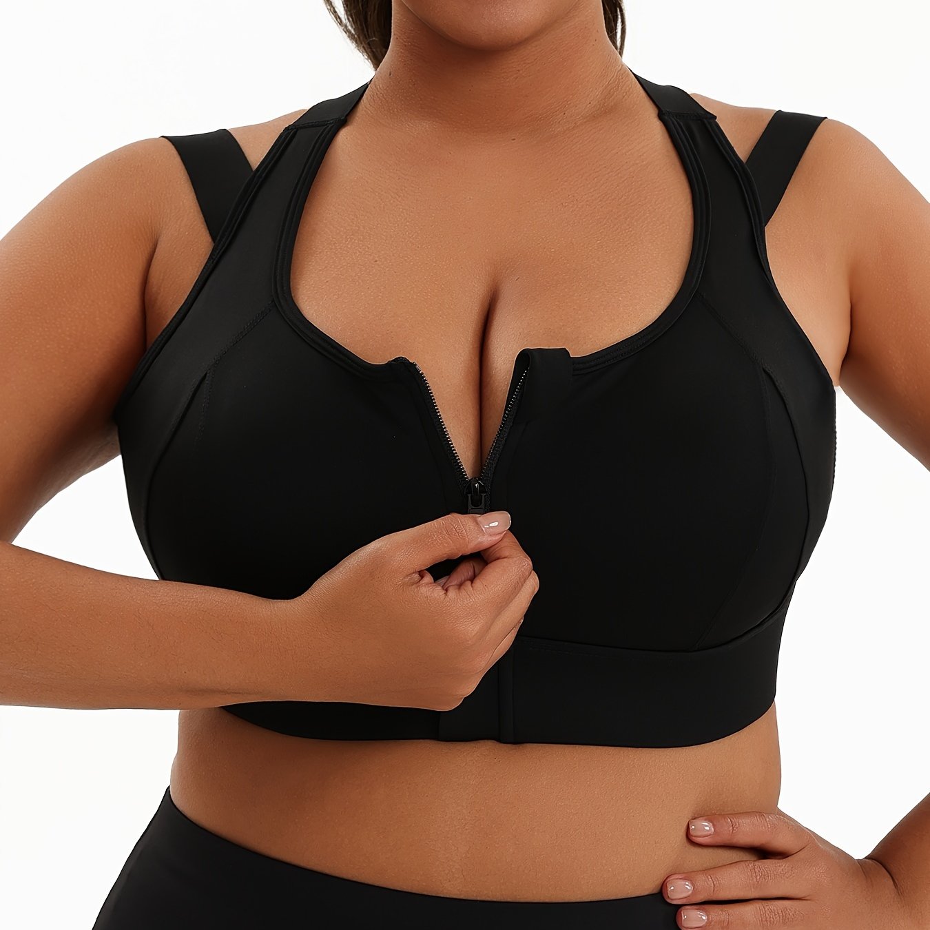 Plus Size Sports Bra with Front Zip Closure, High Support for Fitness, Breathable and Comfortable Active Wear for Basketball and Yoga.