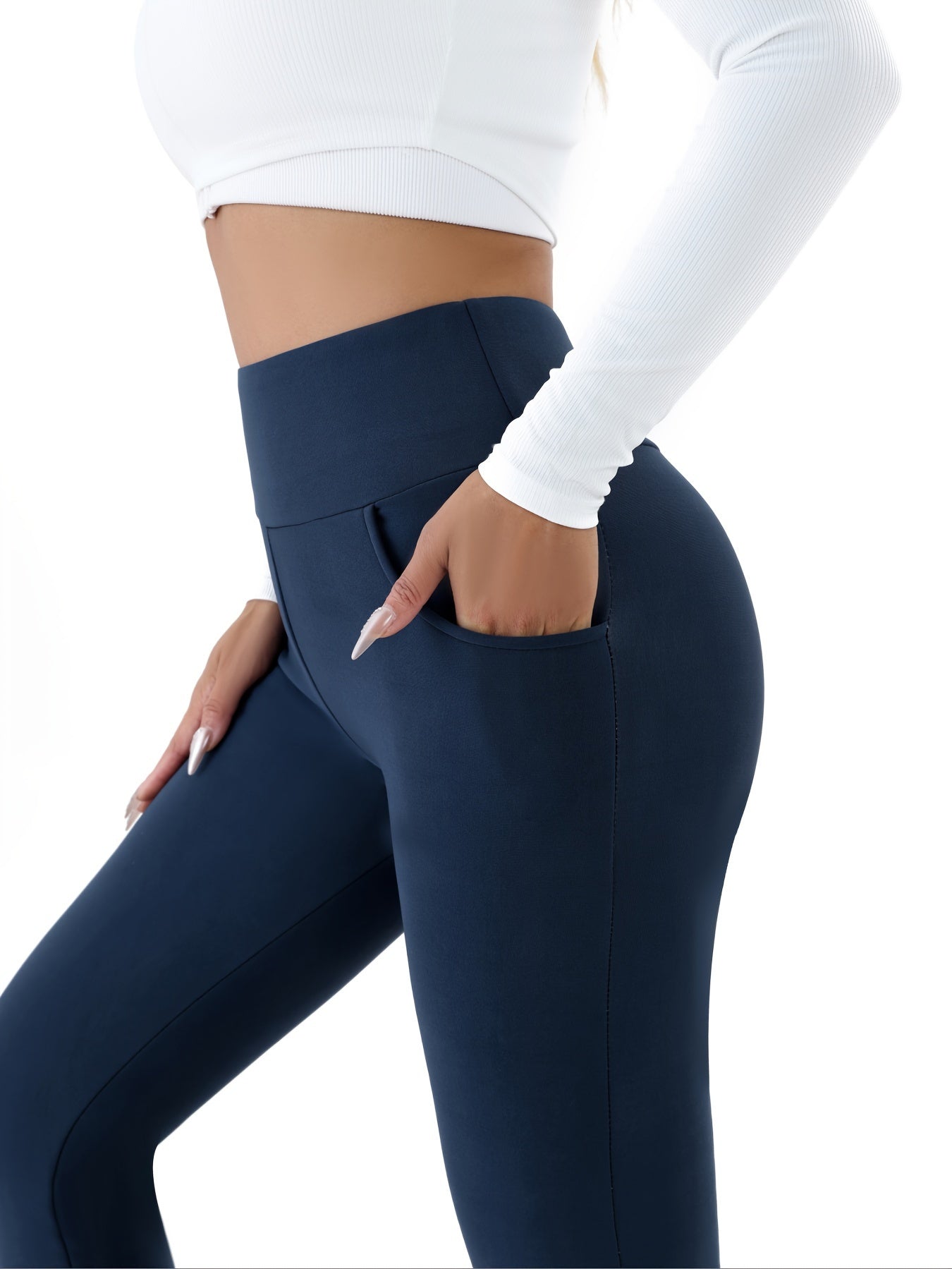 High-waist leggings with plush lining and pockets for yoga, cycling, and workouts. Comfy, warm, and stretchy.