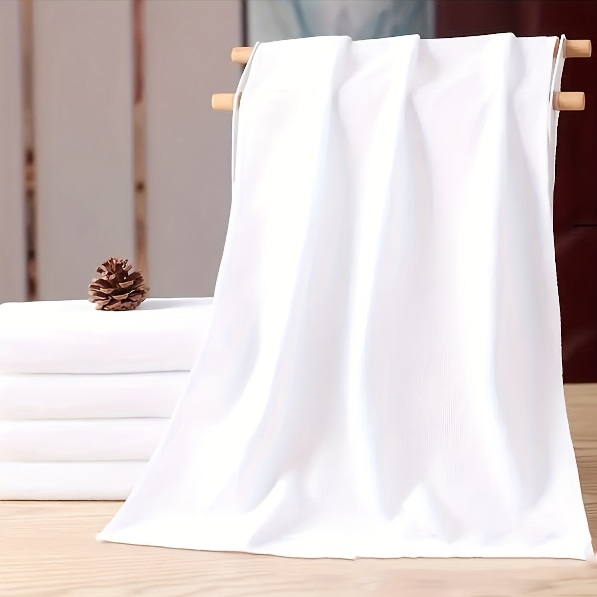 5 pieces of lightweight towels with a modern design, solid color, and space theme. Rectangular and weighs 50g per square meter, ideal for hotel and travel.