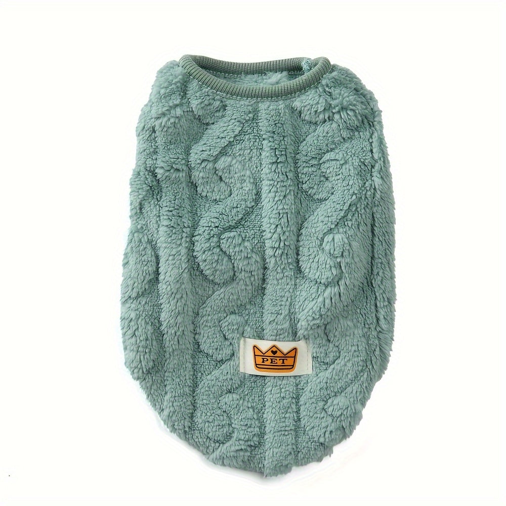 Warm double-sided fleece pet sweater for small dogs and cats, perfect for autumn and winter.