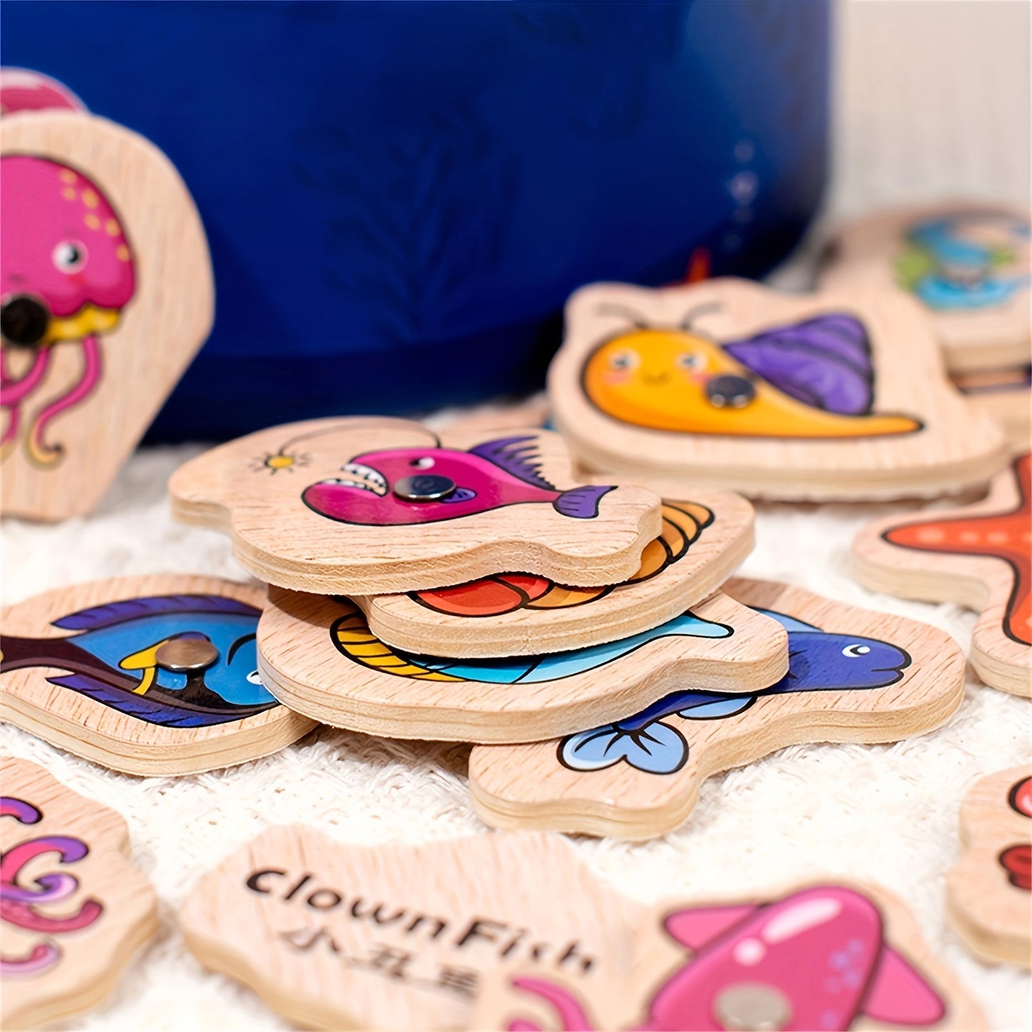 VPHWG Magnetic Wooden Fishing Game: Educational, Interactive, Colorful Marine Life Pieces, Ideal Birthday Gift.