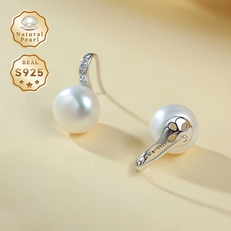 A must-have gift, the Gift Box Set includes a pair of Women's Fashion Dangle Earrings made of S925 Silver and featuring 8-9mm Full Pearl. These Strong Light Natural Freshwater Pearl Earrings showcase the beauty of Natural Pearls, with slight variations