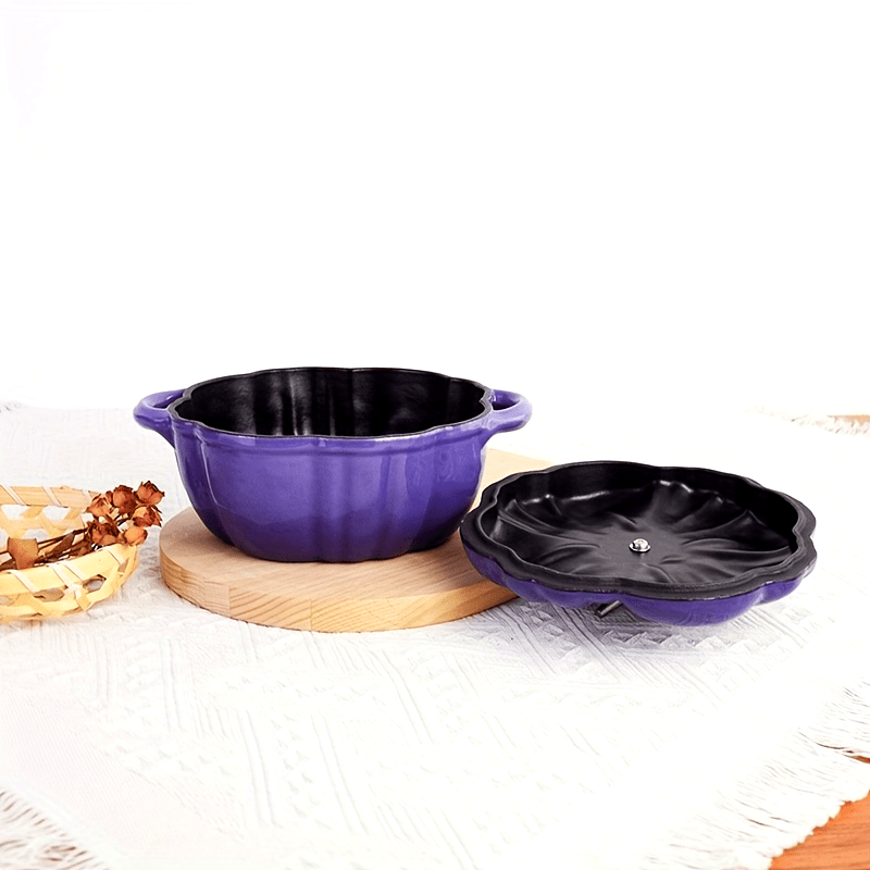 This versatile pumpkin-shaped enamel cast iron pot is perfect for the home, ideal for making soups. It is non-stick and can be used on induction, ceramic, electric, halogen, and gas cooktops.