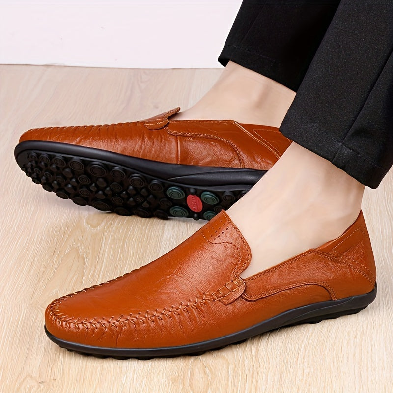 Handmade stitching men's loafer shoes for casual slip-on style by CLOHOO.