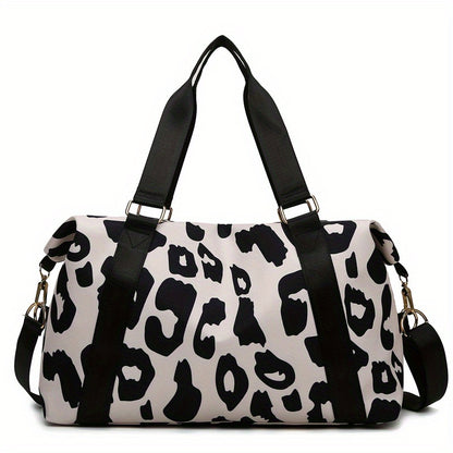 Leopard pattern sports bag with large capacity, suitable for gym and travel